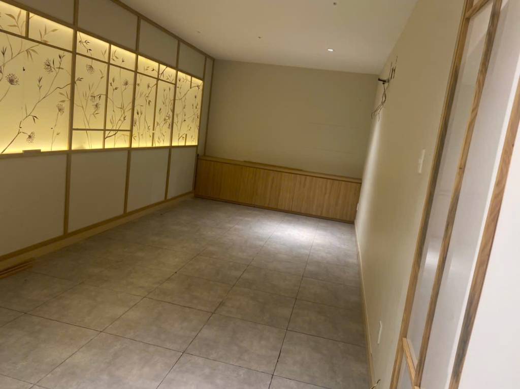 Tầng nhà phố 126m2 khu Manhattan Vinhomes Prand Park chỉ 8tr/tháng